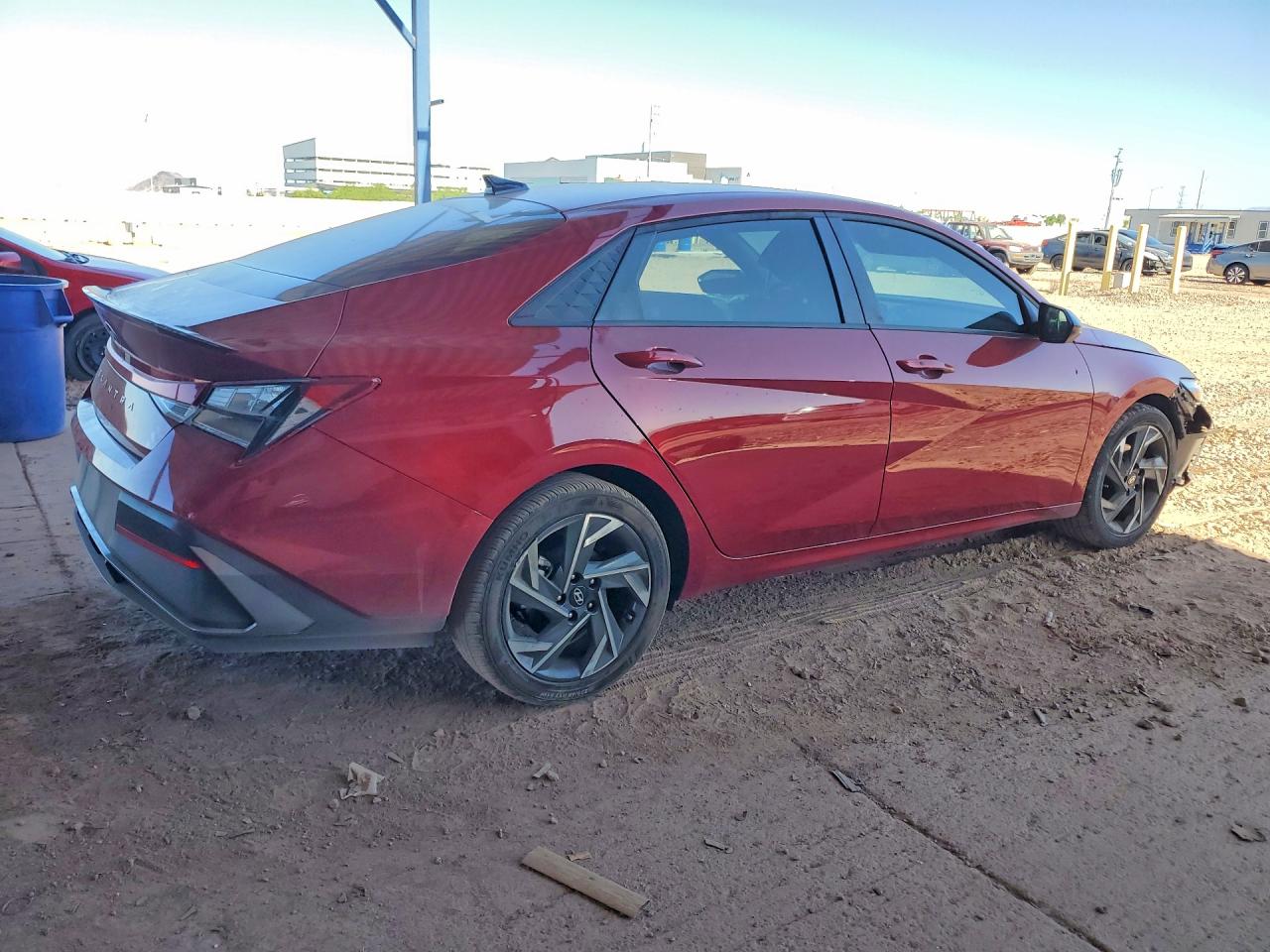 2025 HYUNDAI ELANTRA SEL SPORT — снимка 3