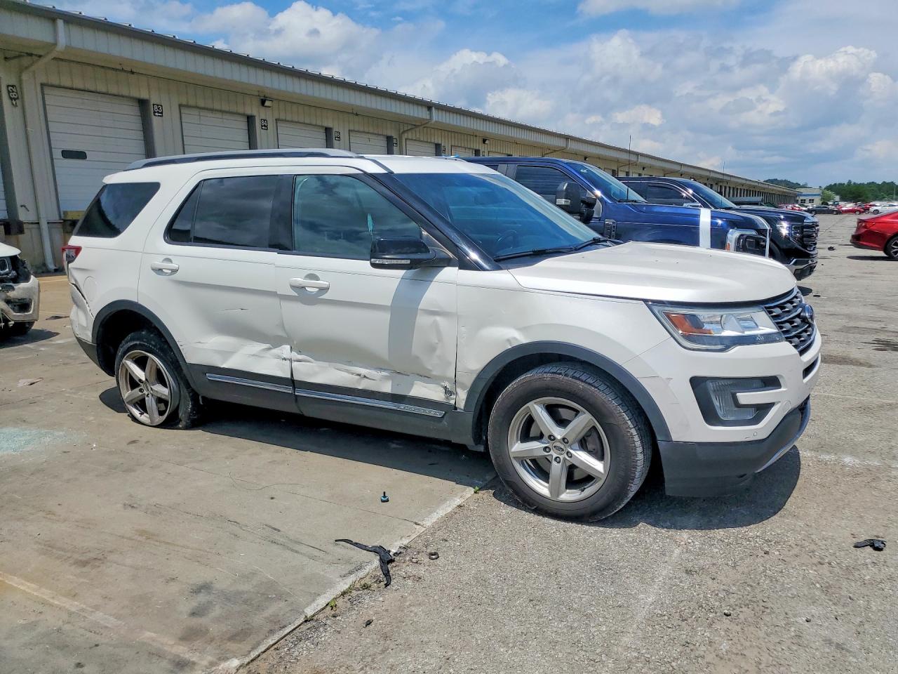 2016 FORD EXPLORER XLT — снимка 4