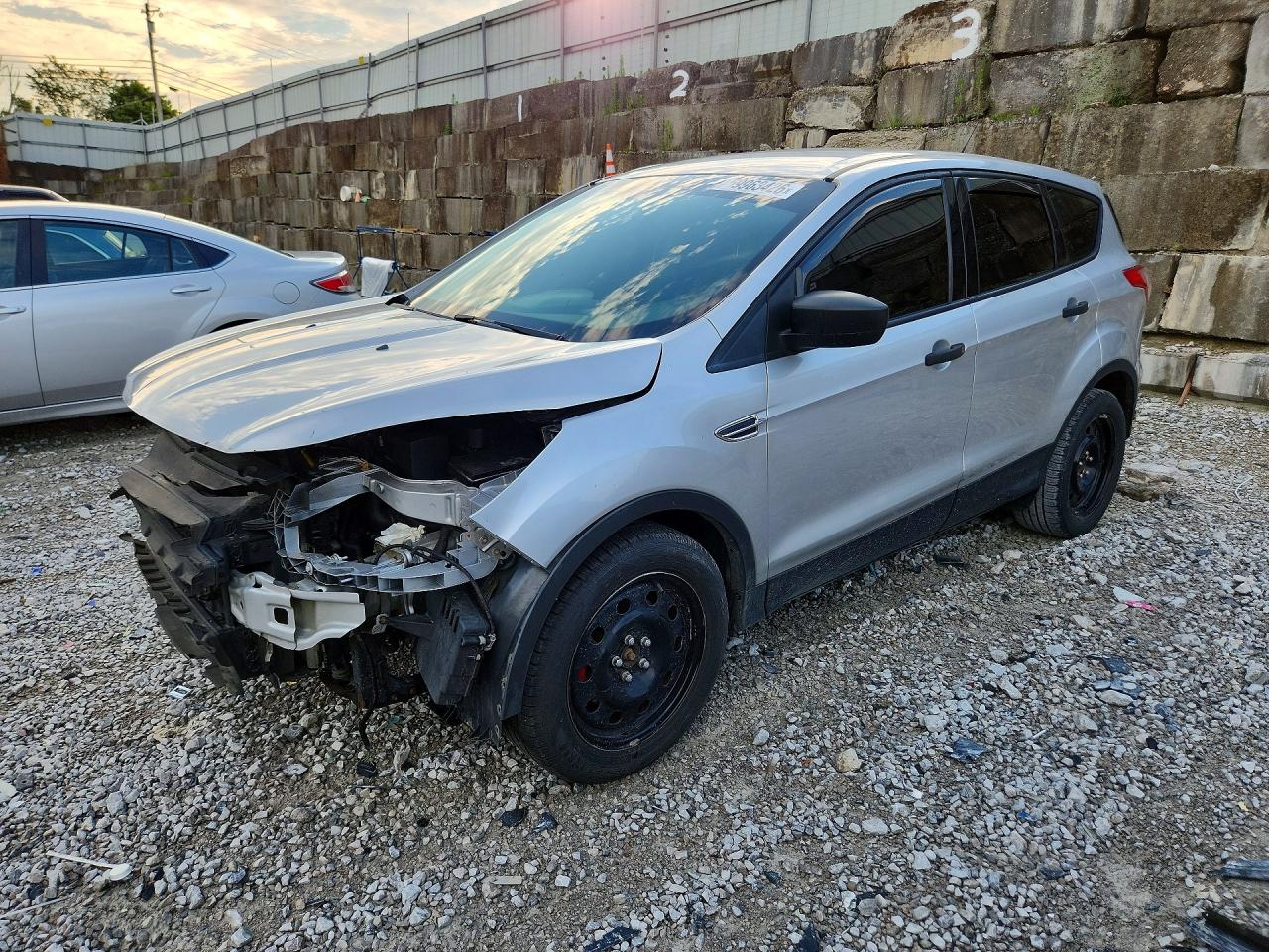 2016 FORD ESCAPE S