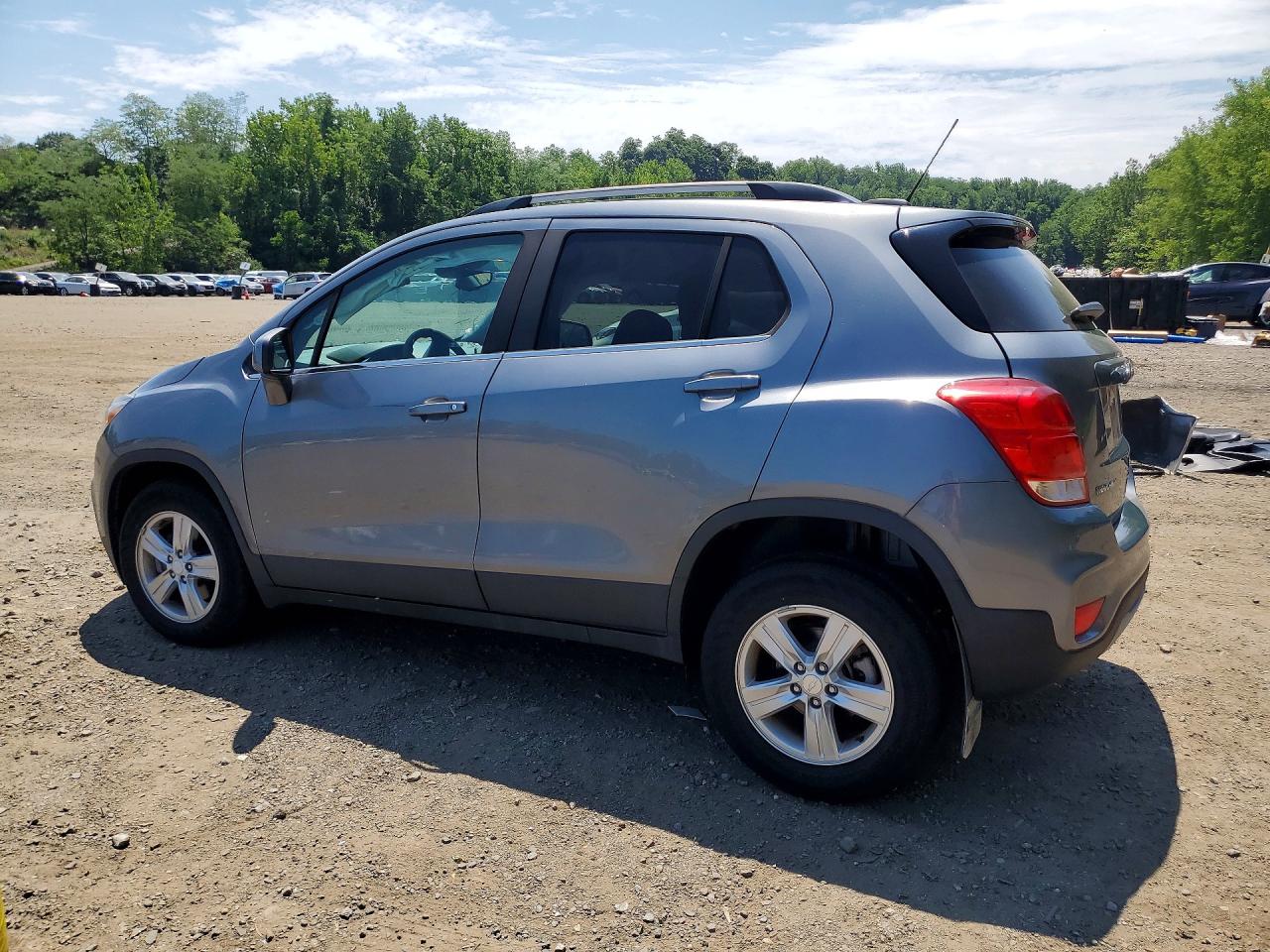 2020 CHEVROLET TRAX 1LT — снимка 2