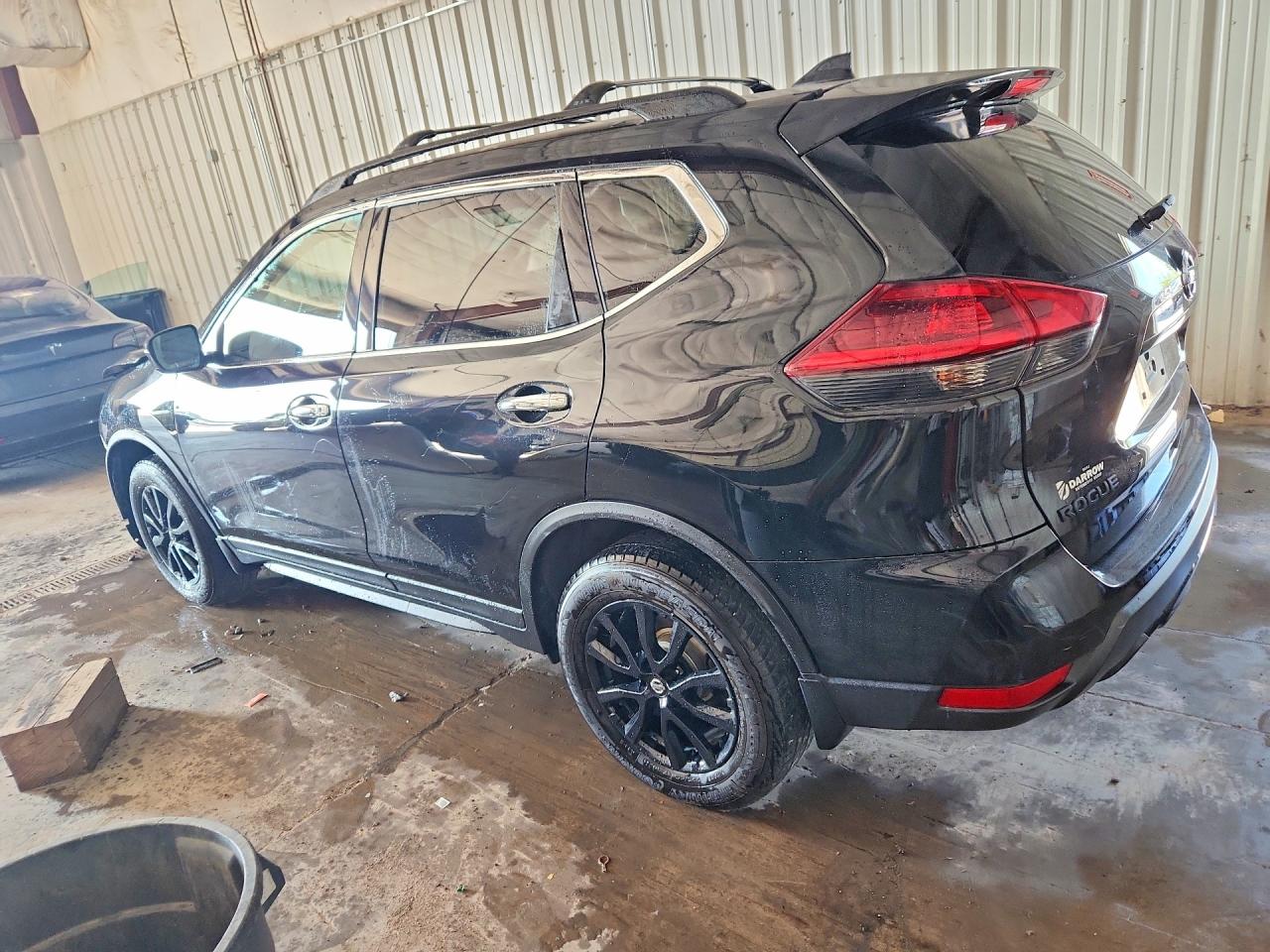 2018 NISSAN ROGUE SV — снимка 2