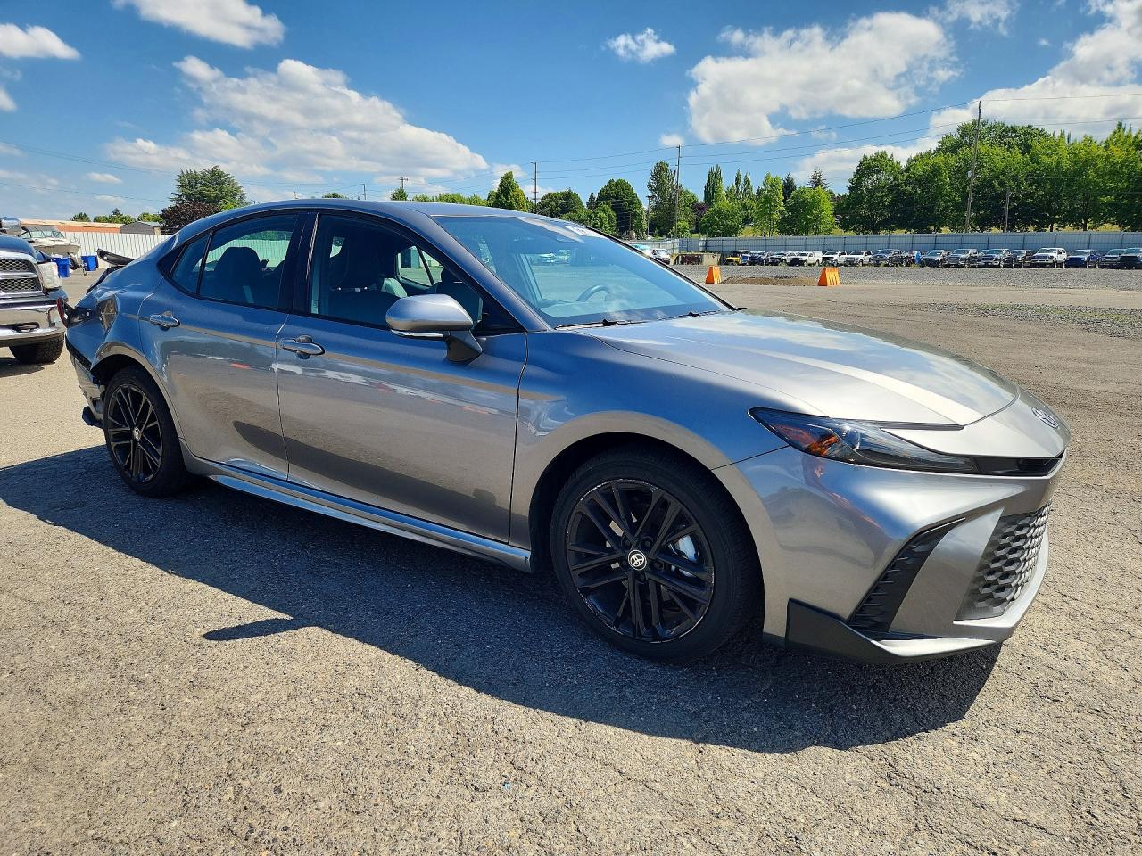 2026 TOYOTA CAMRY SE — снимка 4