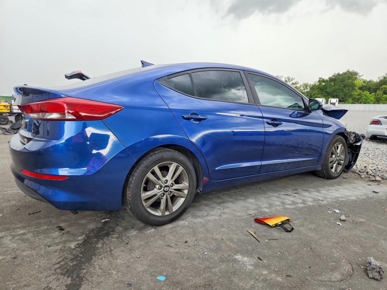 2017 HYUNDAI ELANTRA SE — снимка 3