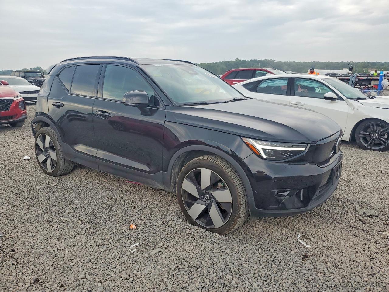 2023 VOLVO XC40 RECHARGE ULTIMATE — снимка 4