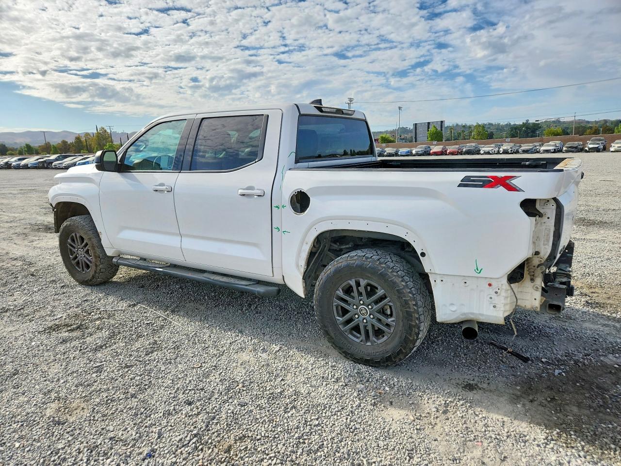 2023 TOYOTA TUNDRA SR5 — снимка 2