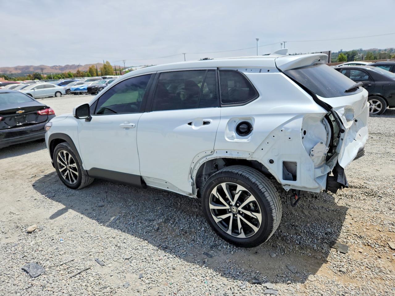2022 TOYOTA COROLLA CROSS XLE — снимка 2