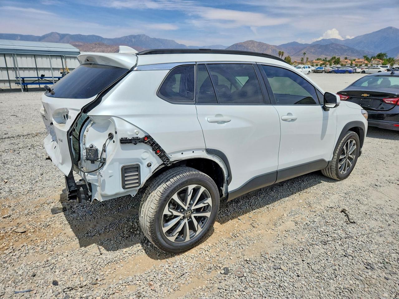 2022 TOYOTA COROLLA CROSS XLE — снимка 3
