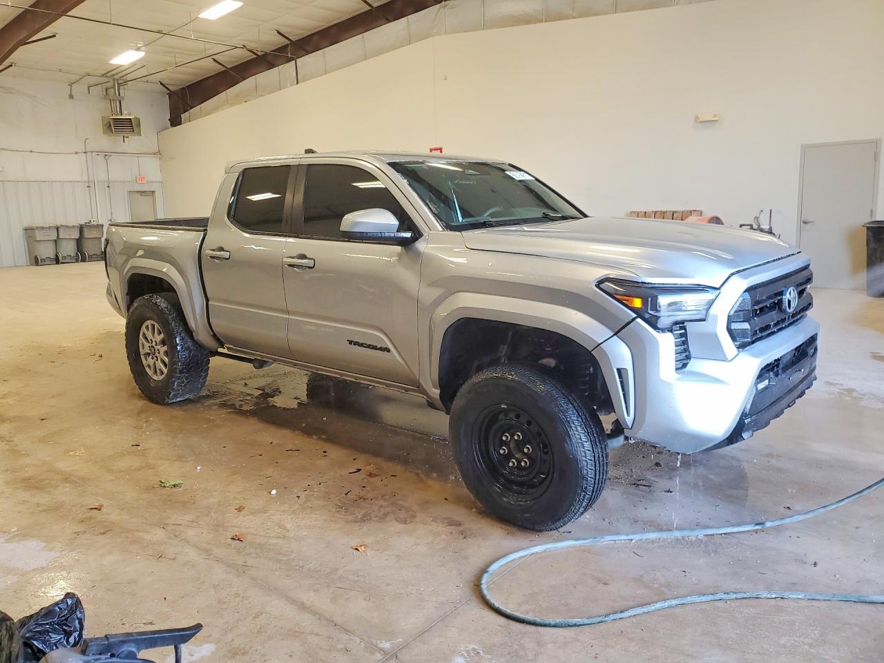 2025 TOYOTA TACOMA SR5 — снимка 4
