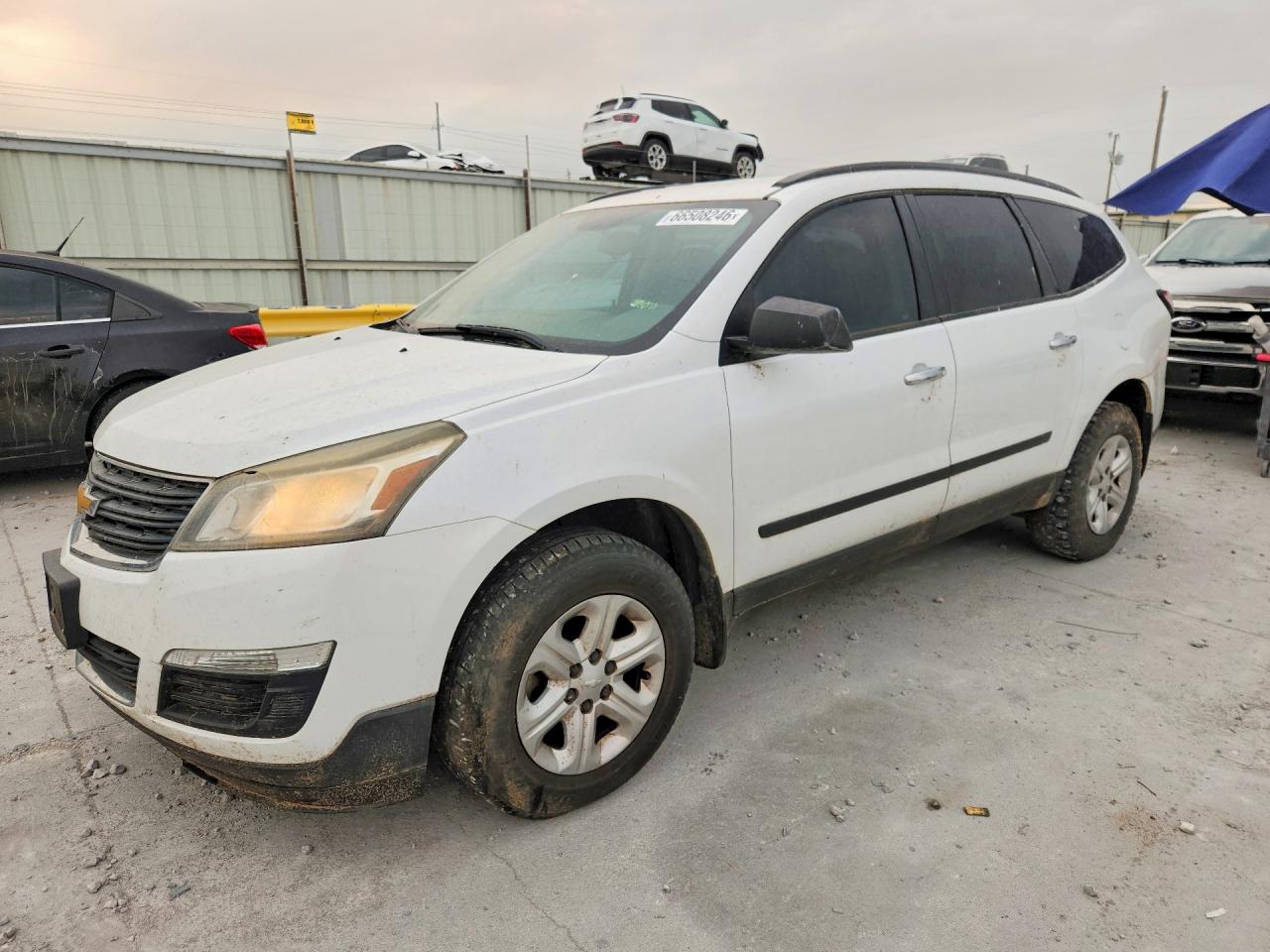 2016 CHEVROLET TRAVERSE LS