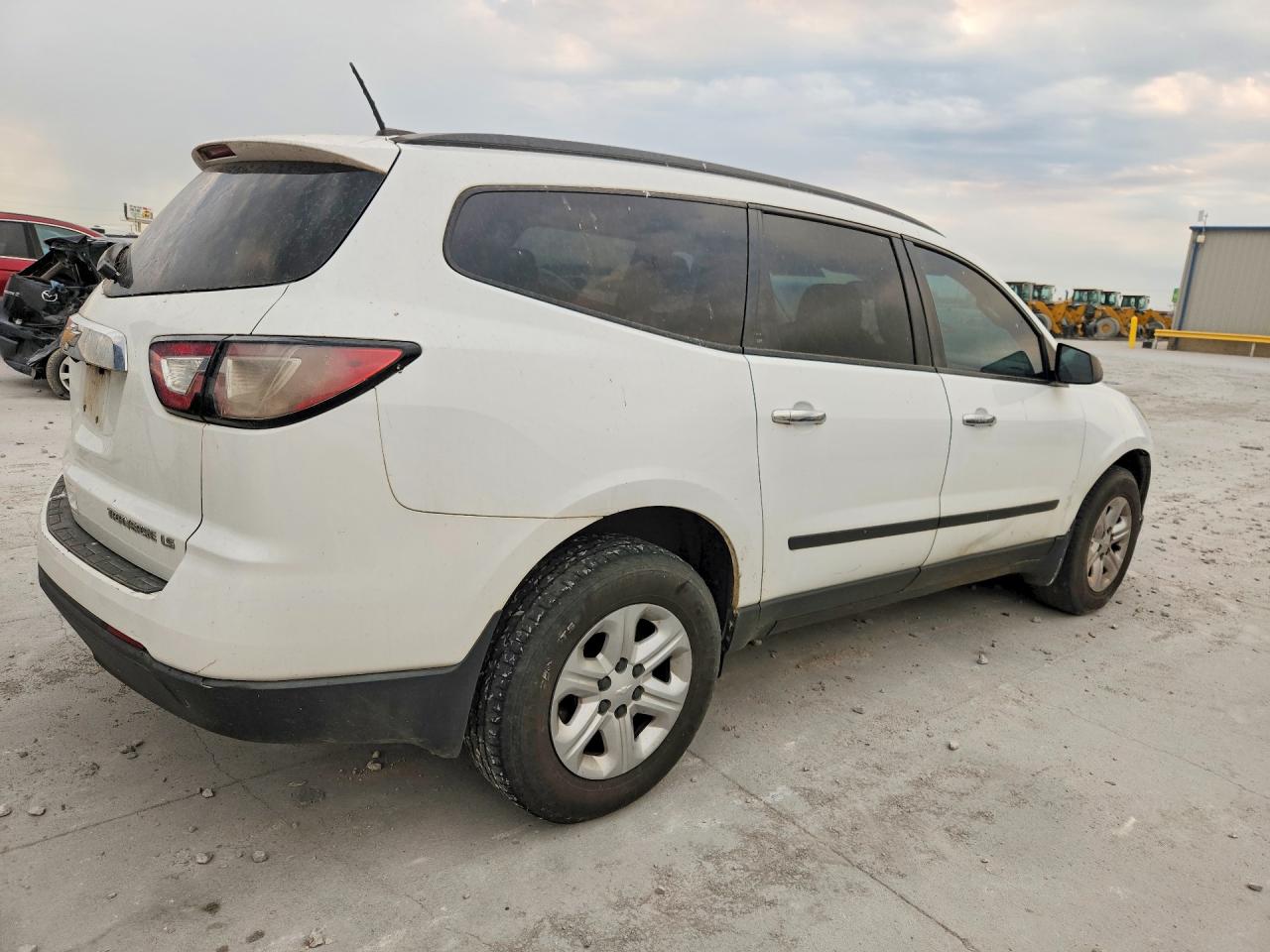2016 CHEVROLET TRAVERSE LS — снимка 3