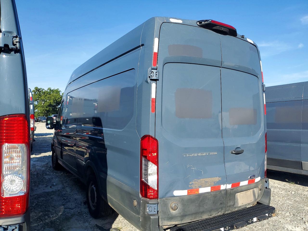 2020 FORD TRANSIT T-250 — снимка 2
