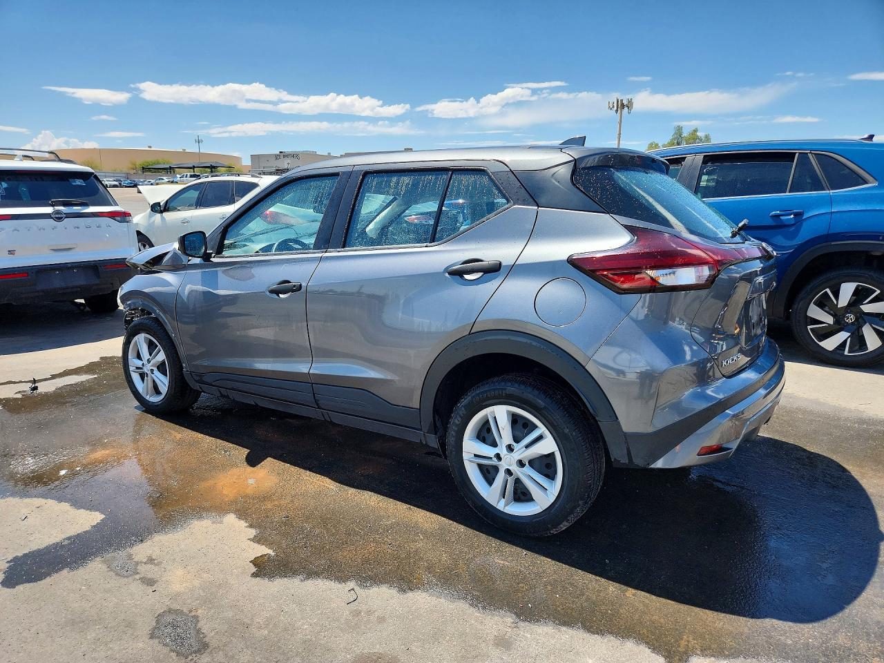 2024 NISSAN KICKS S — снимка 2