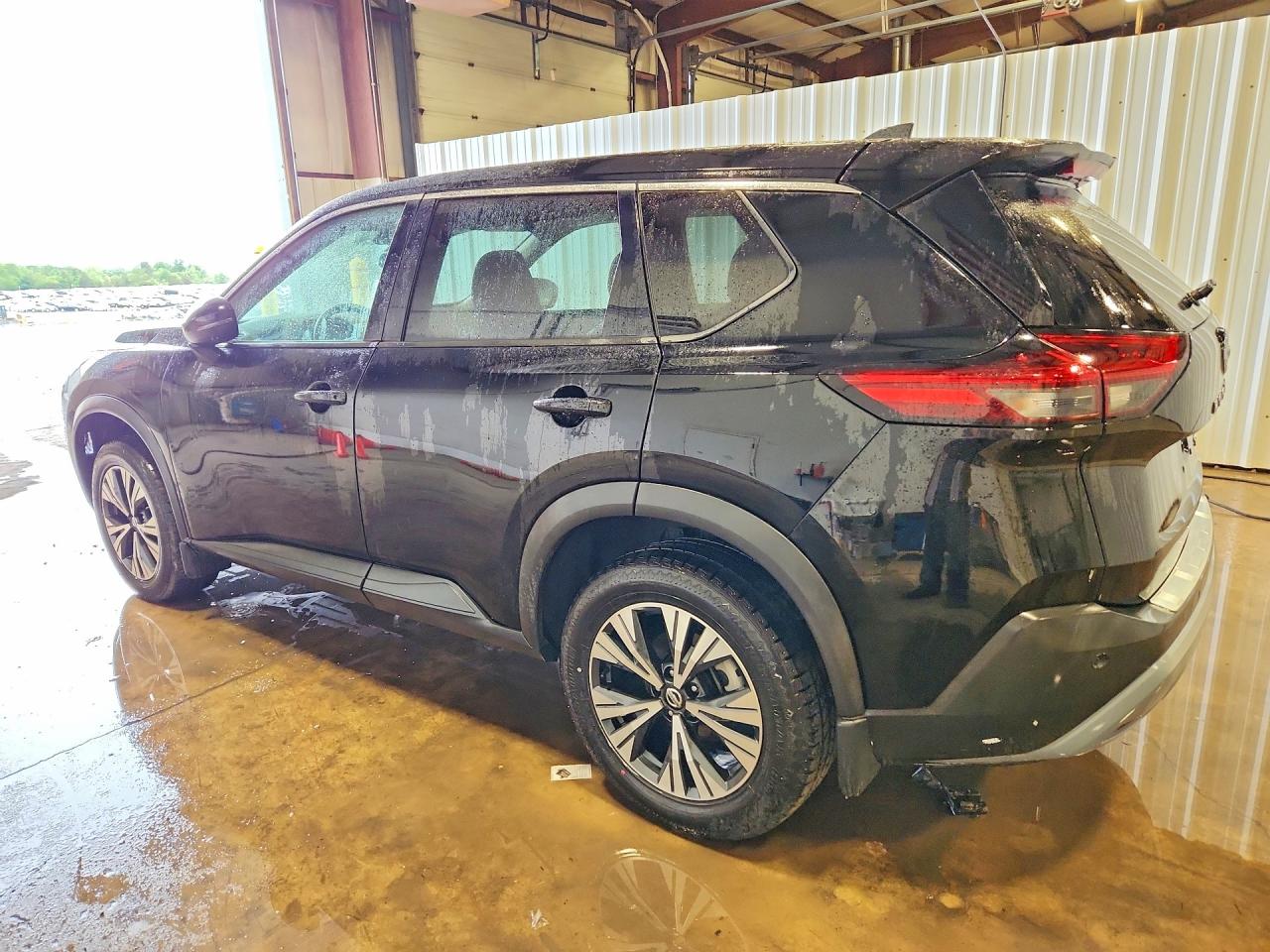 2021 NISSAN ROGUE SV — снимка 2