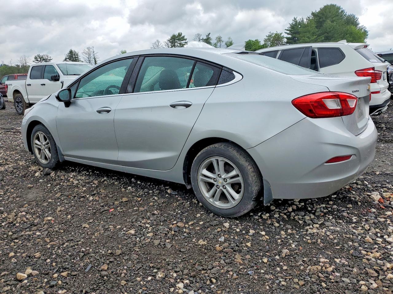 2017 CHEVROLET CRUZE LT — снимка 2
