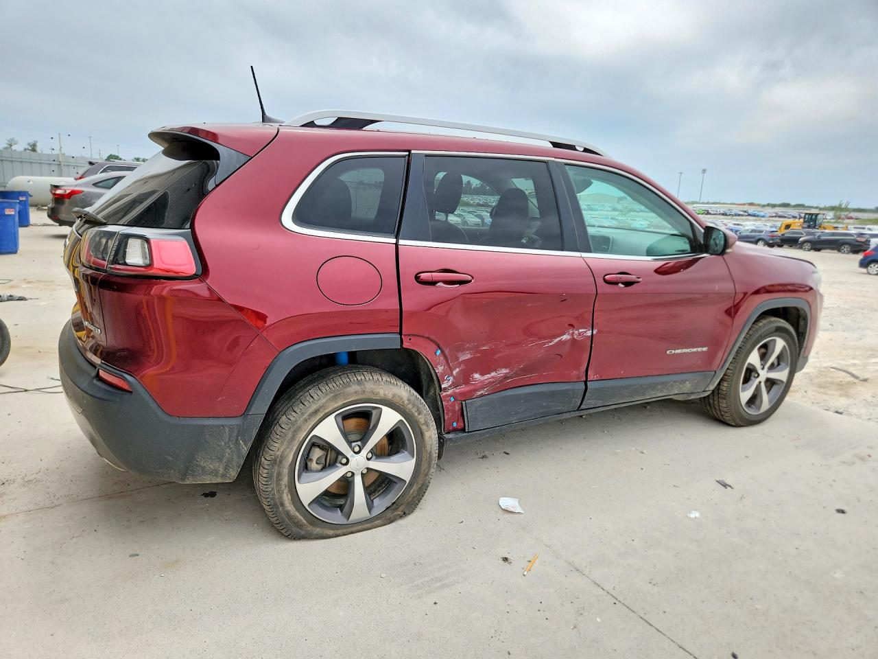 2019 JEEP CHEROKEE LIMITED — снимка 3