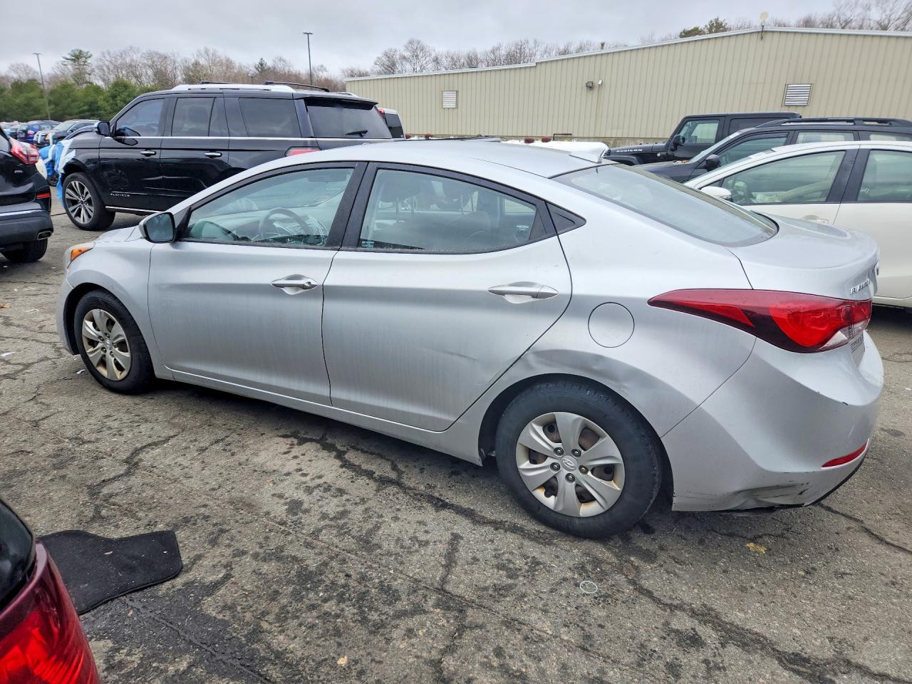2016 HYUNDAI ELANTRA SE — снимка 2