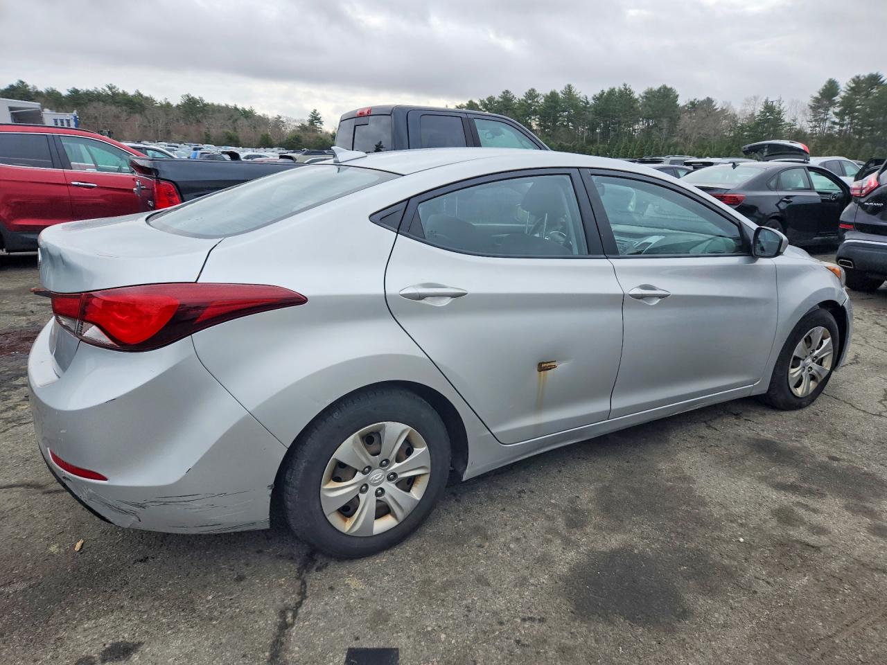 2016 HYUNDAI ELANTRA SE — снимка 3