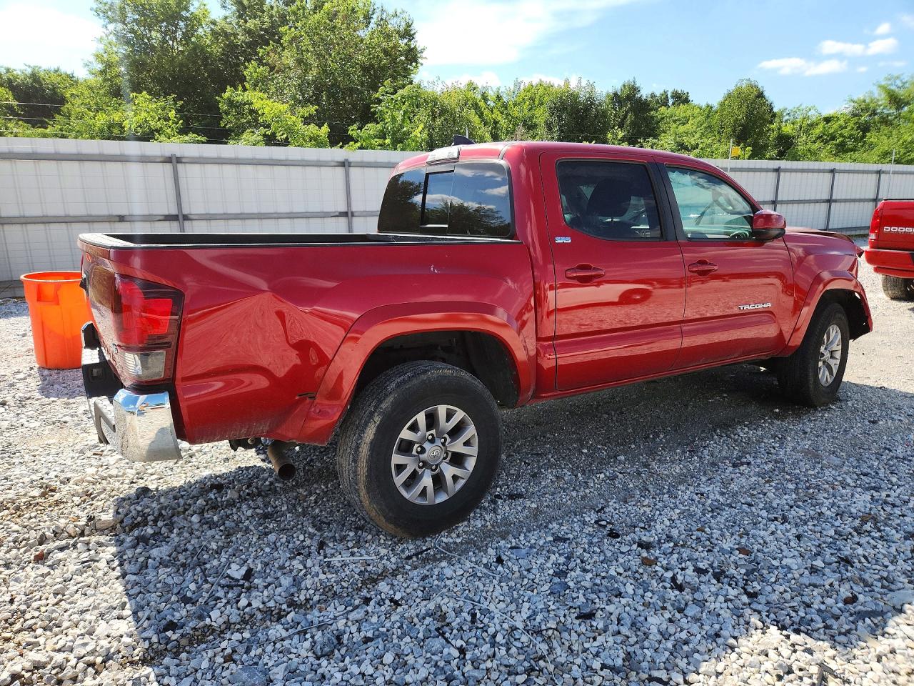2018 TOYOTA TACOMA — снимка 3