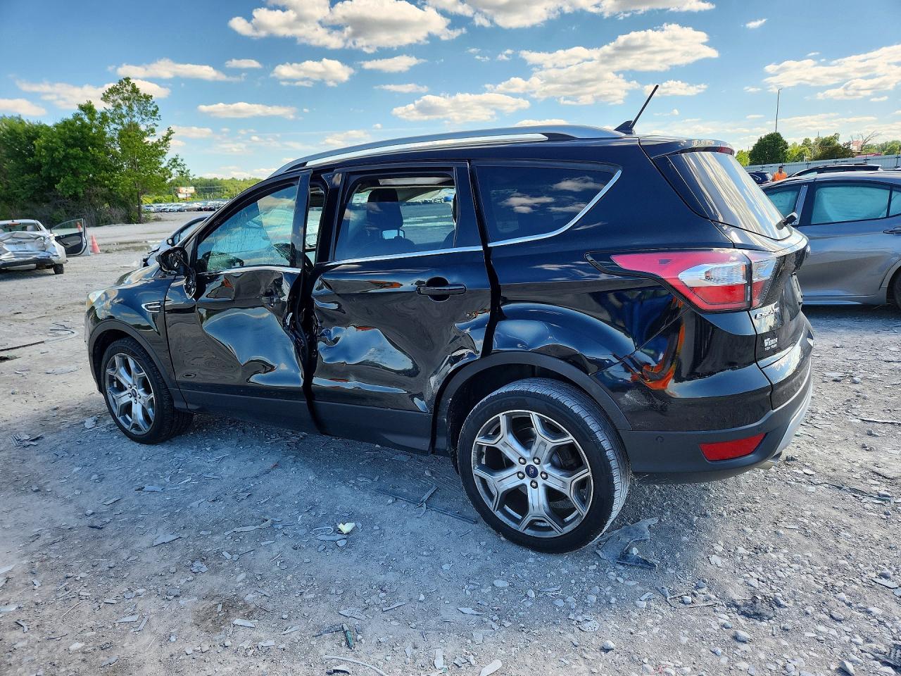 2018 FORD ESCAPE TITANIUM — снимка 2