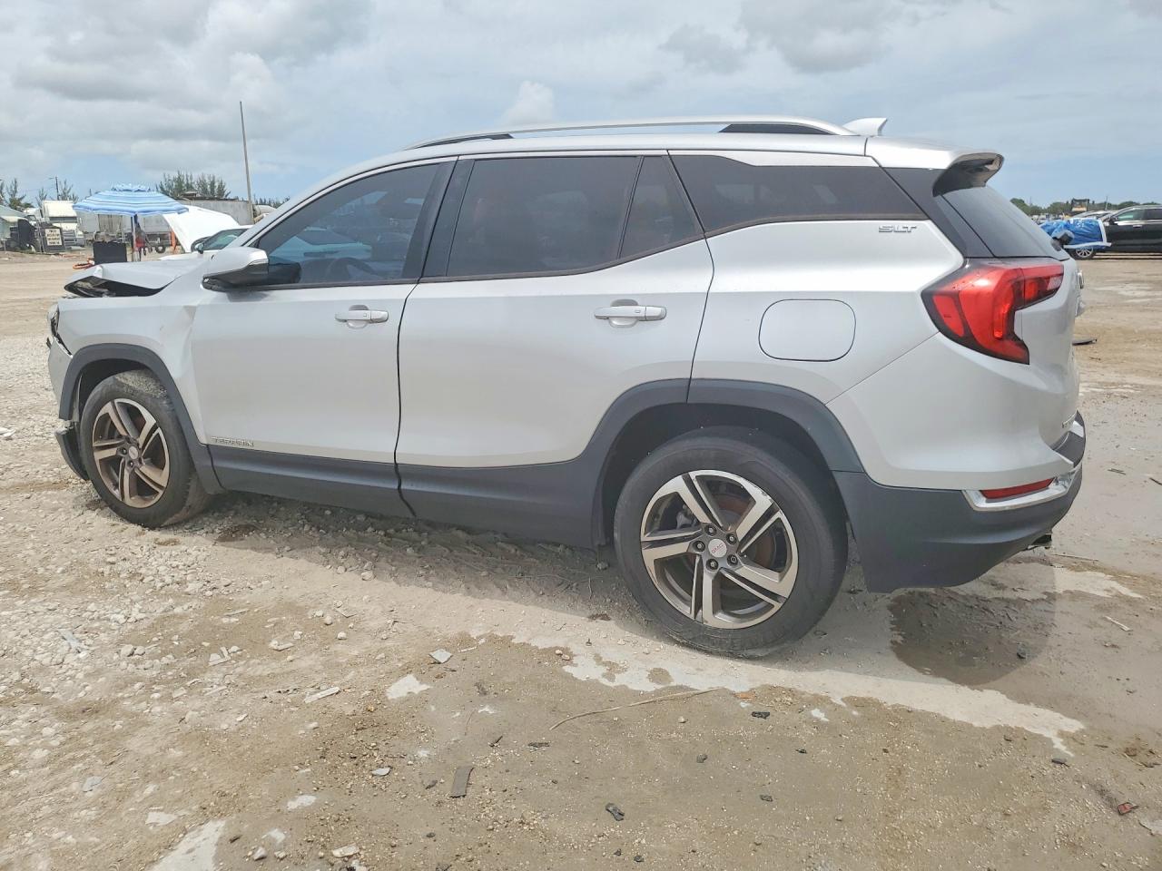 2019 GMC TERRAIN SLT — снимка 2