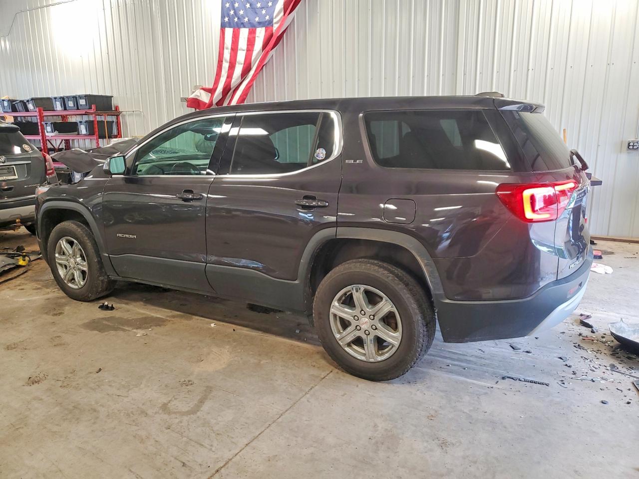 2017 GMC ACADIA SLE — снимка 2