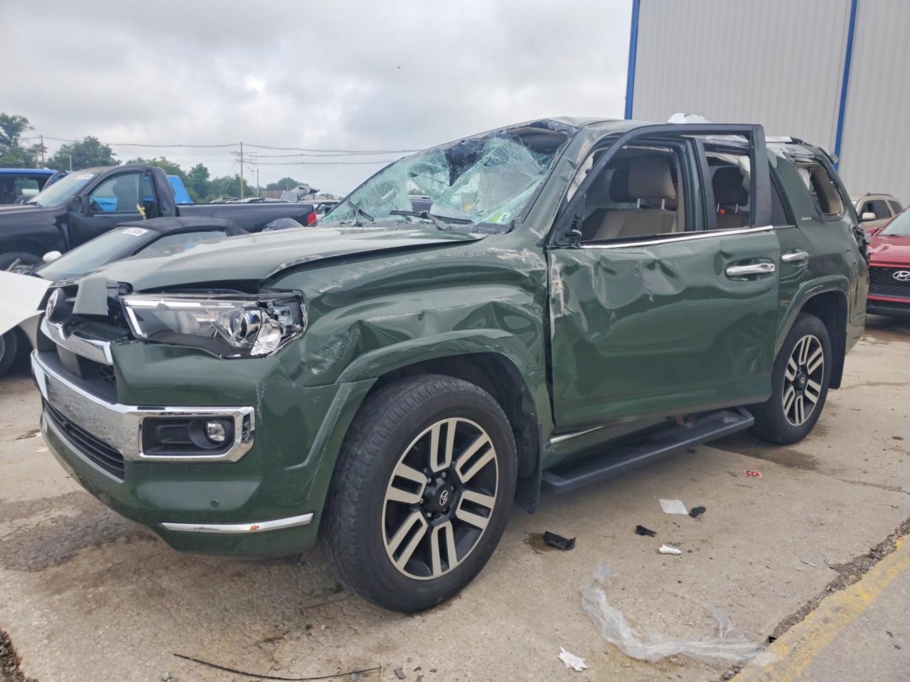 2022 TOYOTA 4RUNNER LIMITED