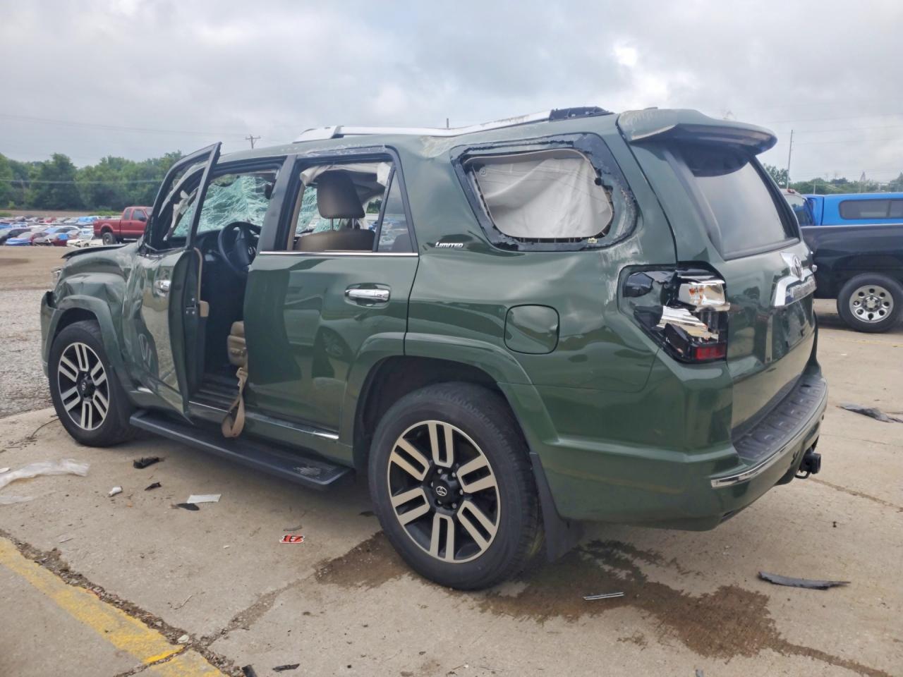 2022 TOYOTA 4RUNNER LIMITED — снимка 2