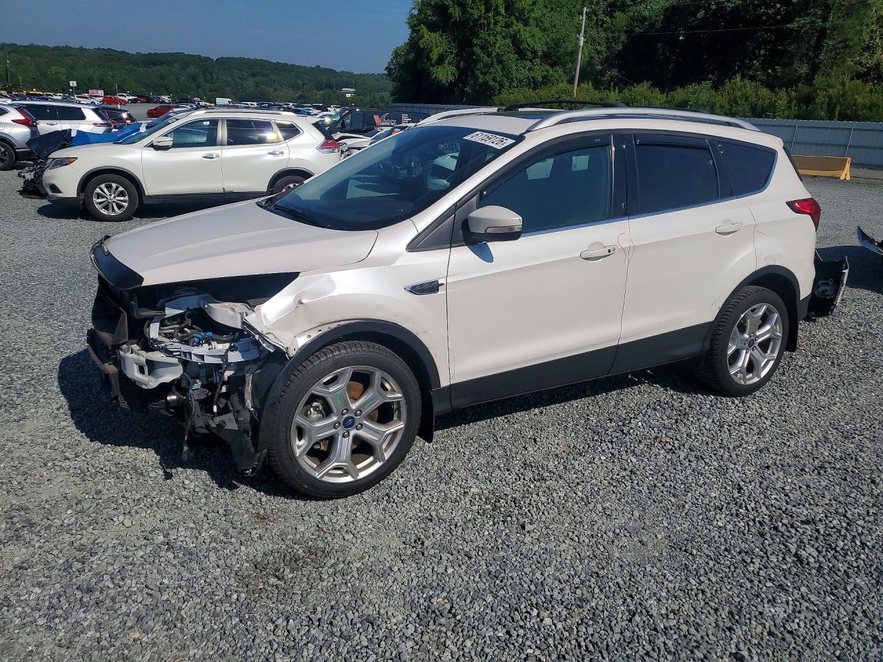 2019 FORD ESCAPE TITANIUM