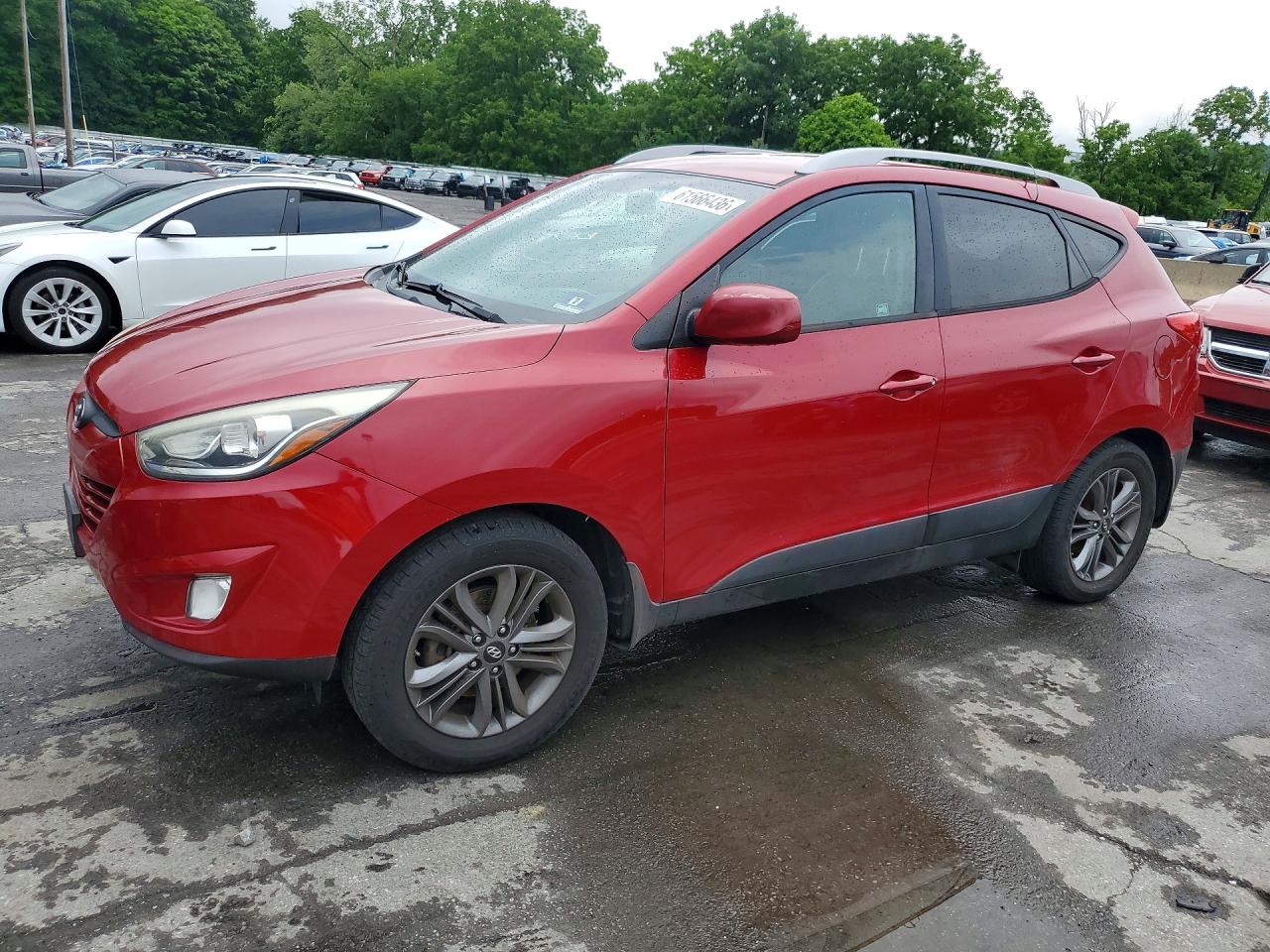 2015 HYUNDAI TUCSON SE