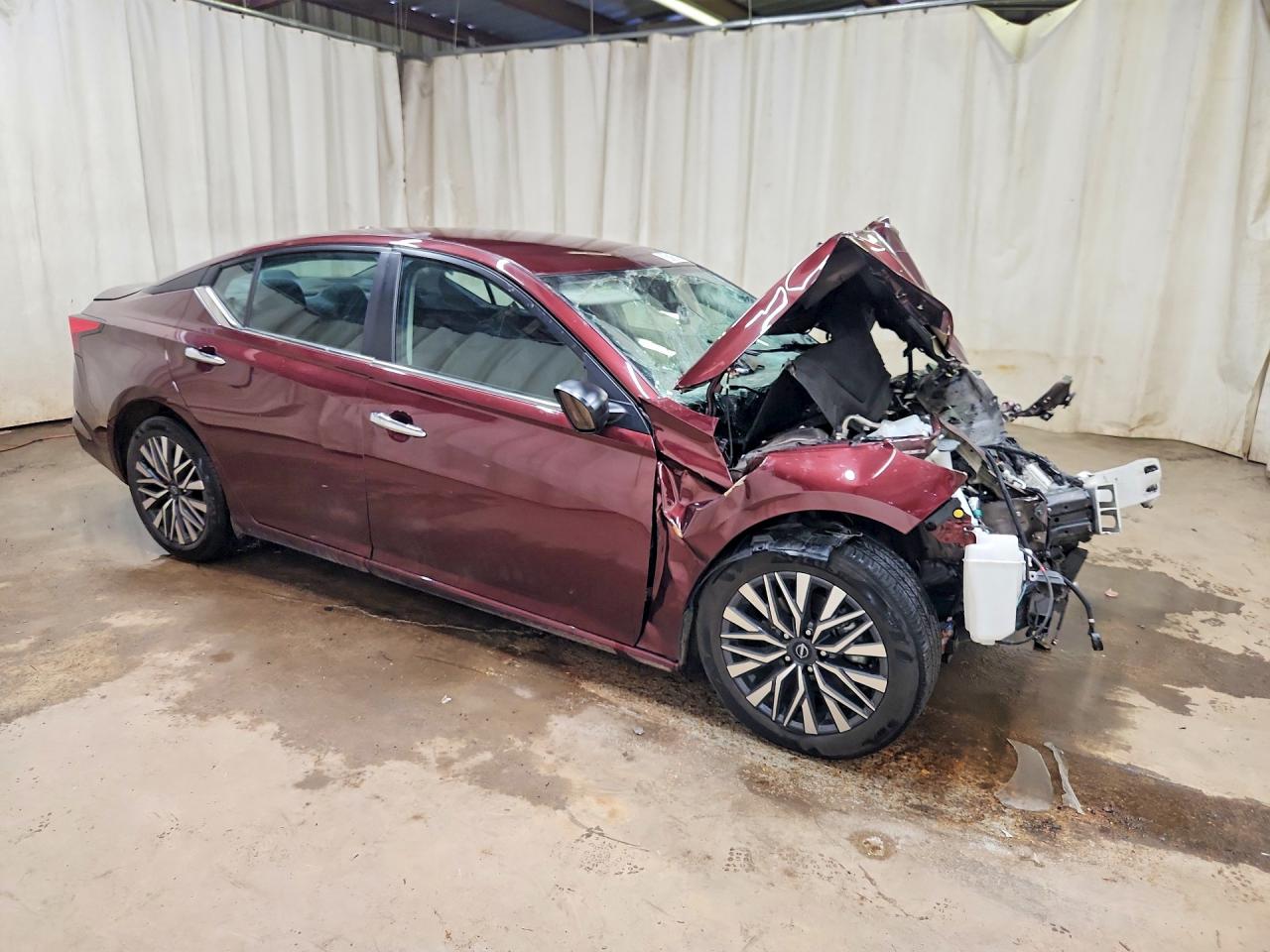 2025 NISSAN ALTIMA SV — снимка 4