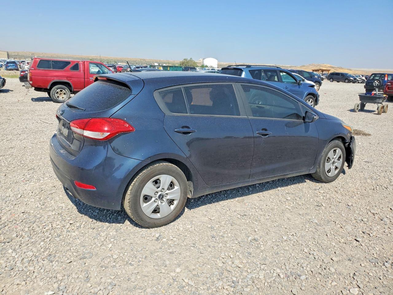 2017 KIA FORTE5 LX — снимка 3