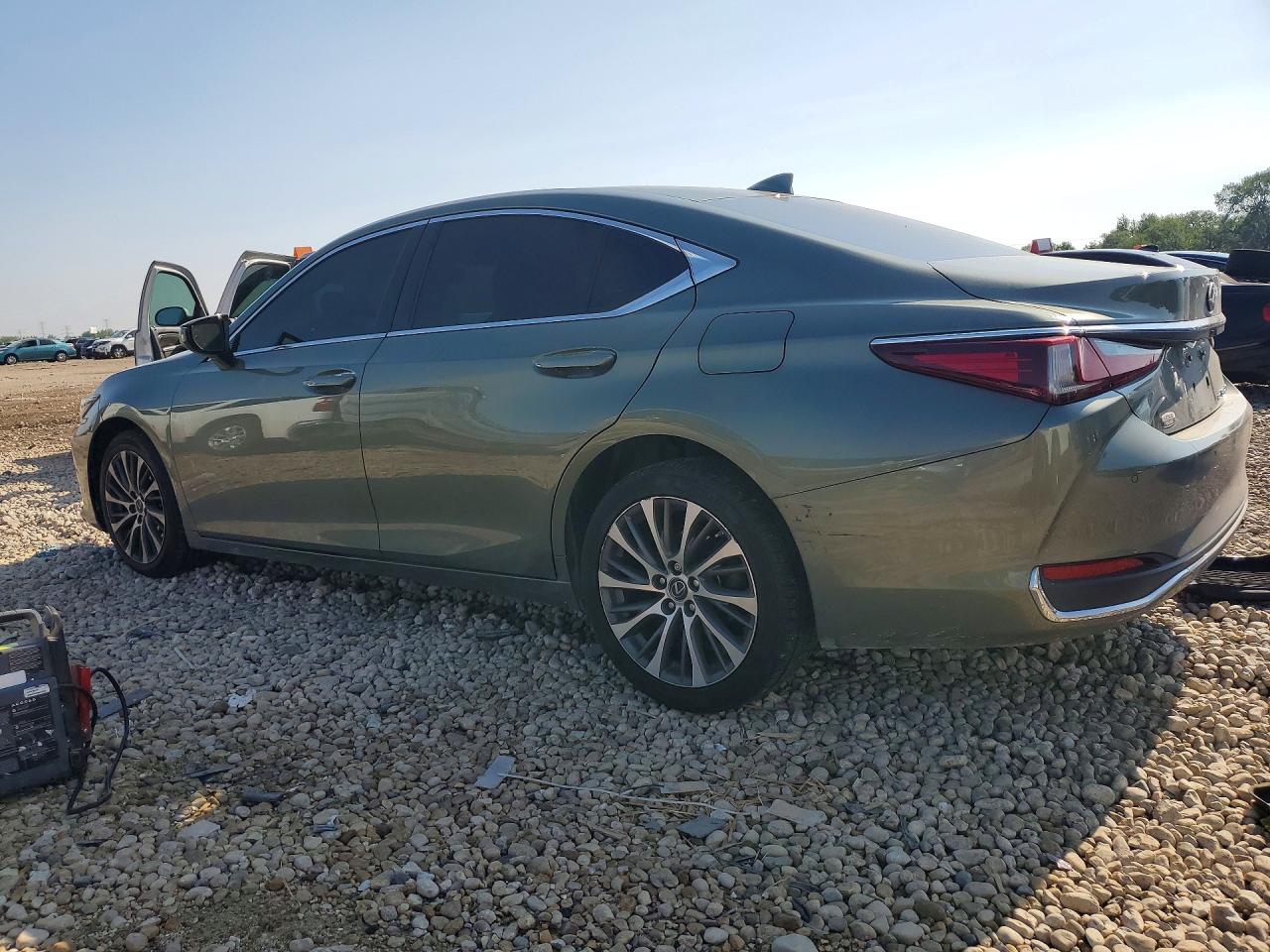 2021 LEXUS ES 250 BASE — снимка 2