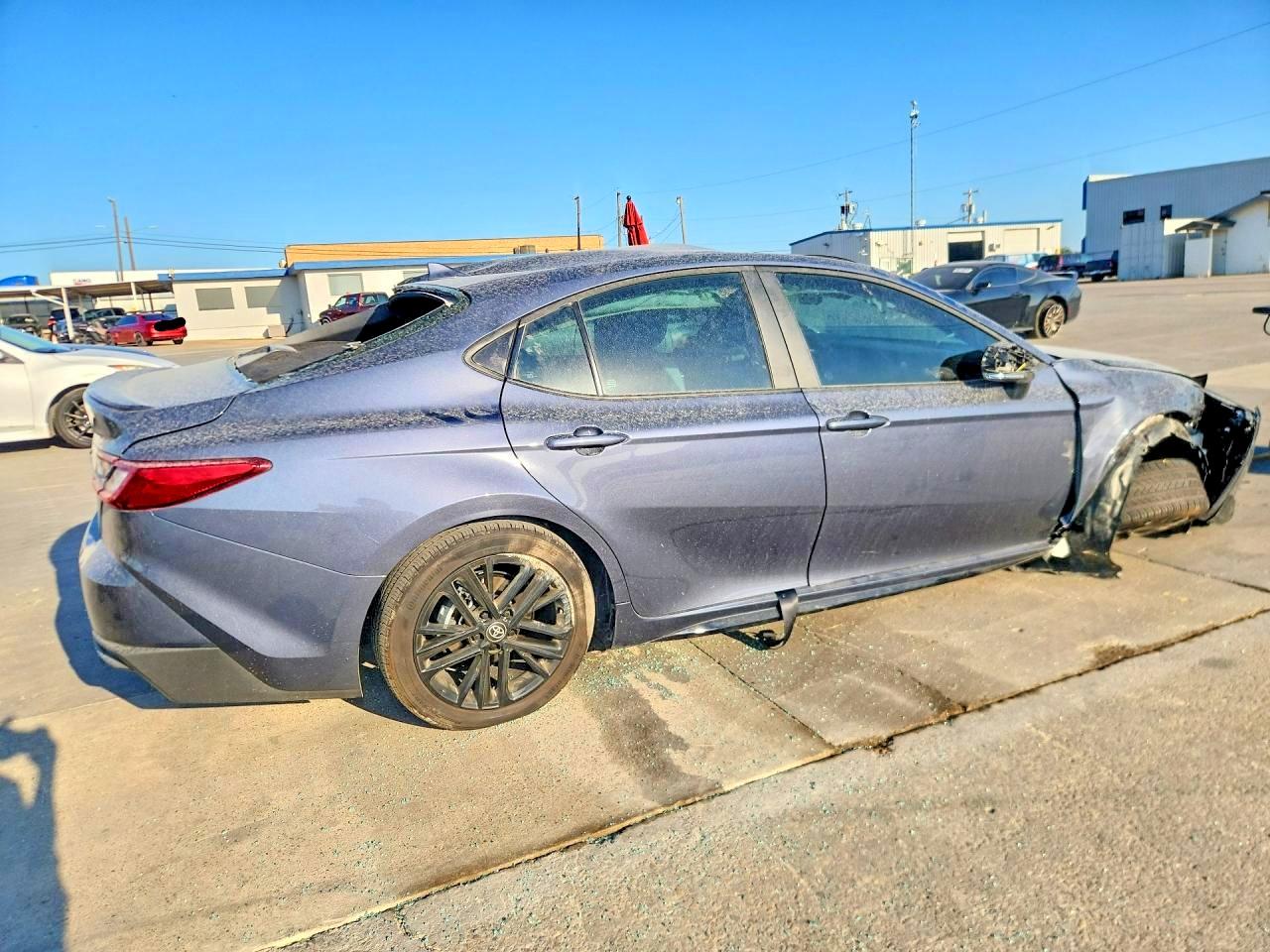 2026 TOYOTA CAMRY SE — снимка 3