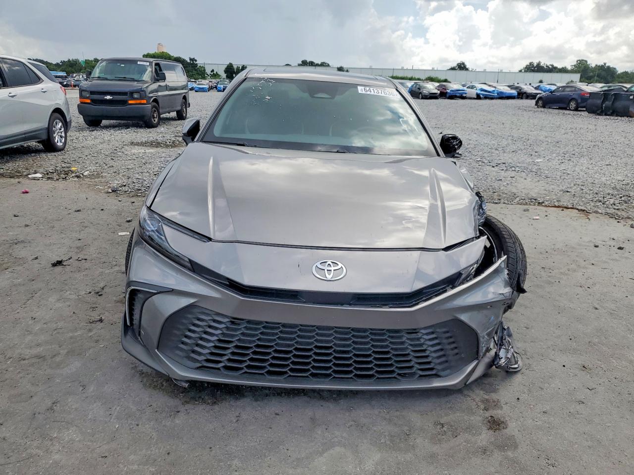 2025 TOYOTA CAMRY SE — снимка 5