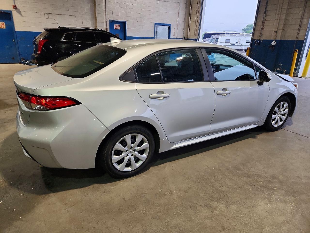 2022 TOYOTA COROLLA LE — снимка 3