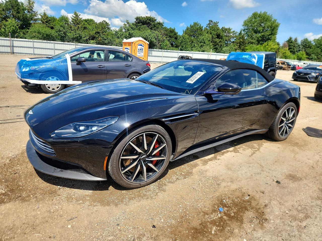 2019 ASTON MARTIN DB11