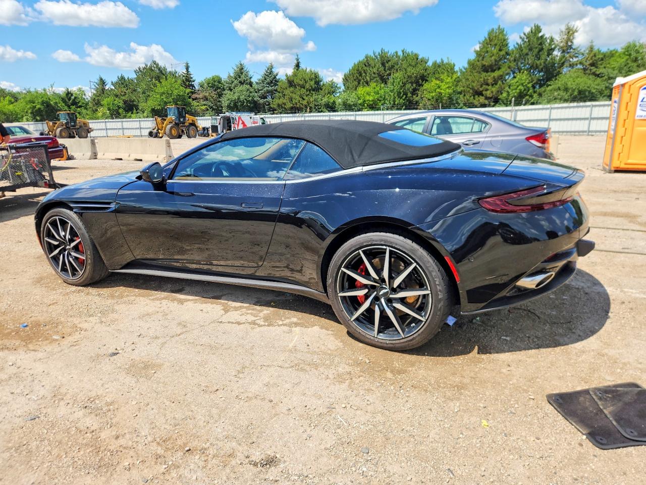 2019 ASTON MARTIN DB11 — снимка 2