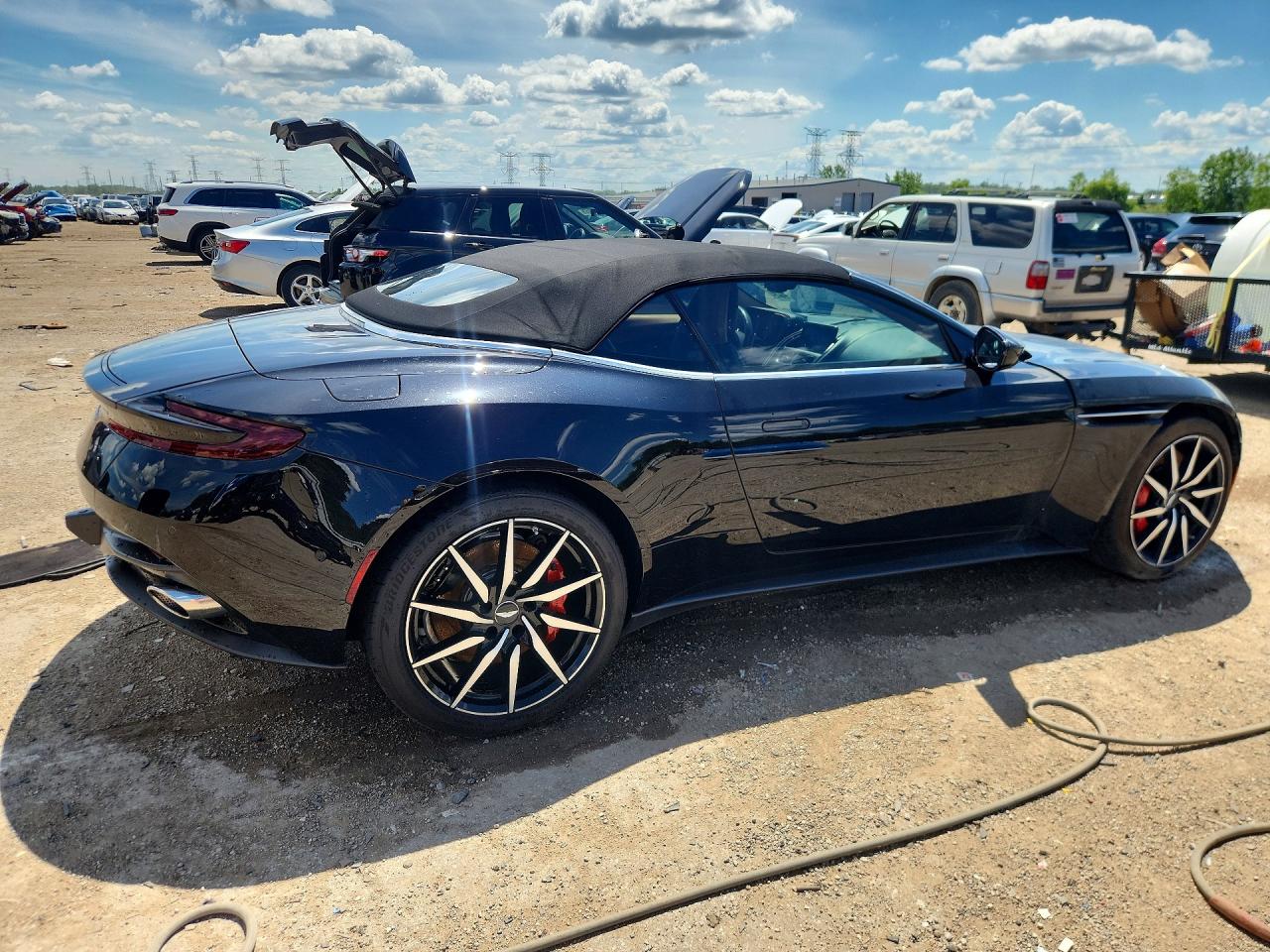 2019 ASTON MARTIN DB11 — снимка 3