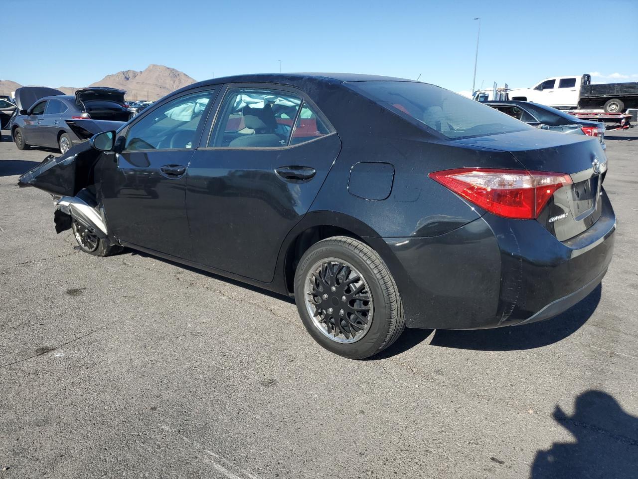2017 TOYOTA COROLLA L — снимка 2