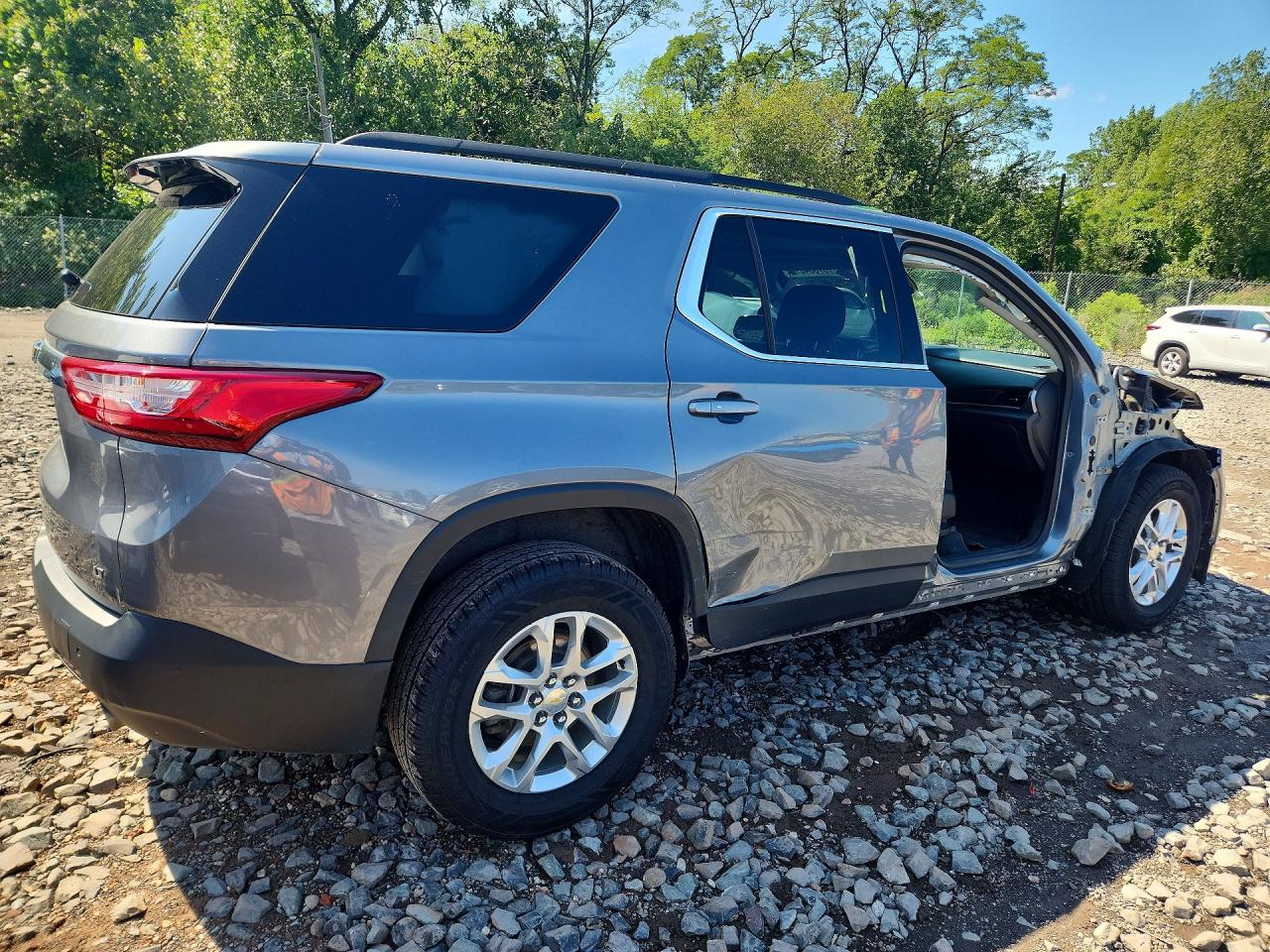 2021 CHEVROLET TRAVERSE LT — снимка 3