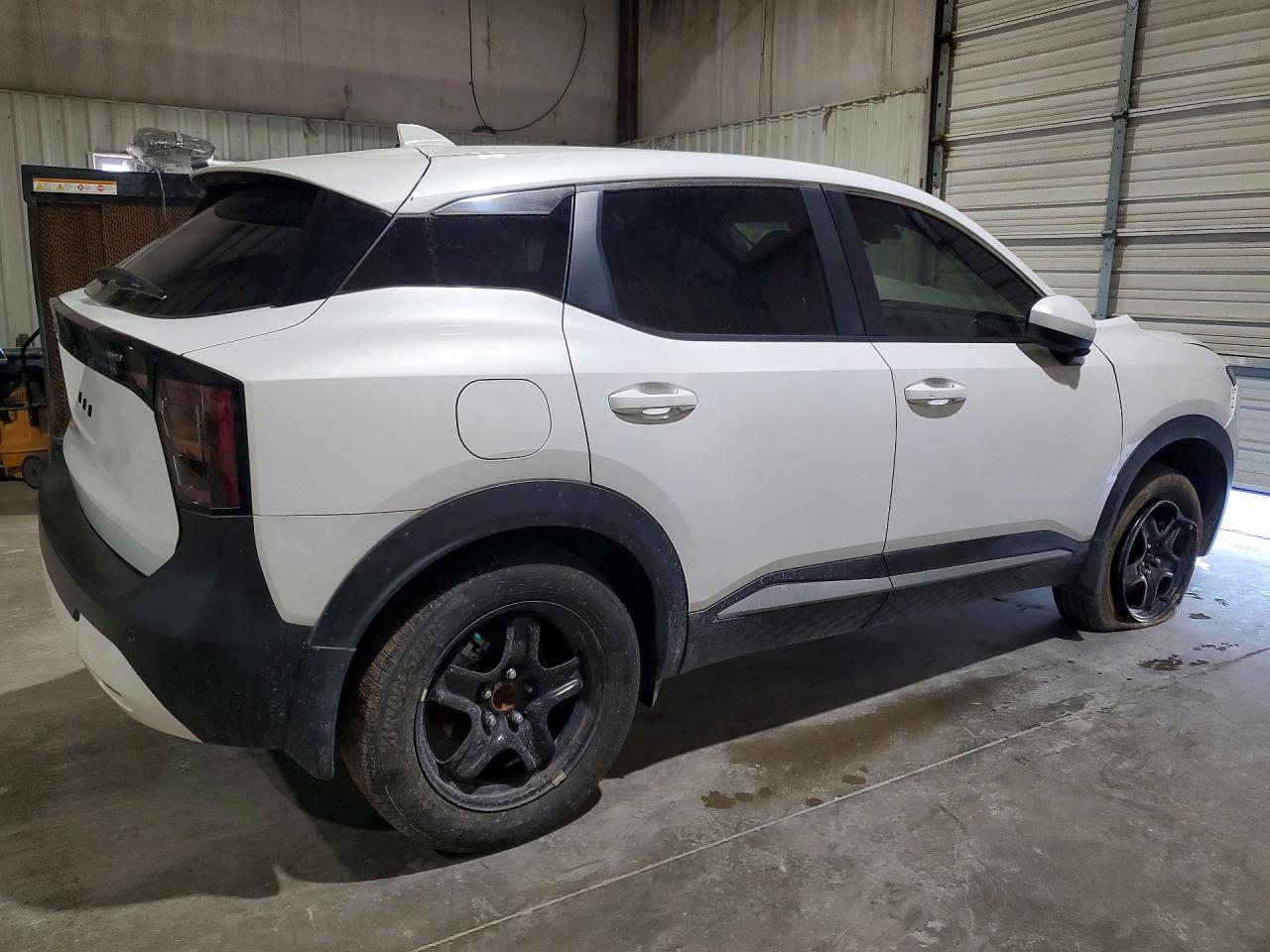 2025 NISSAN KICKS SV — снимка 3