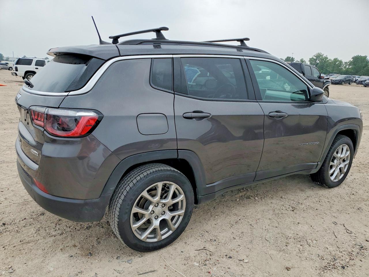 2023 JEEP COMPASS LATITUDE LUX — снимка 3