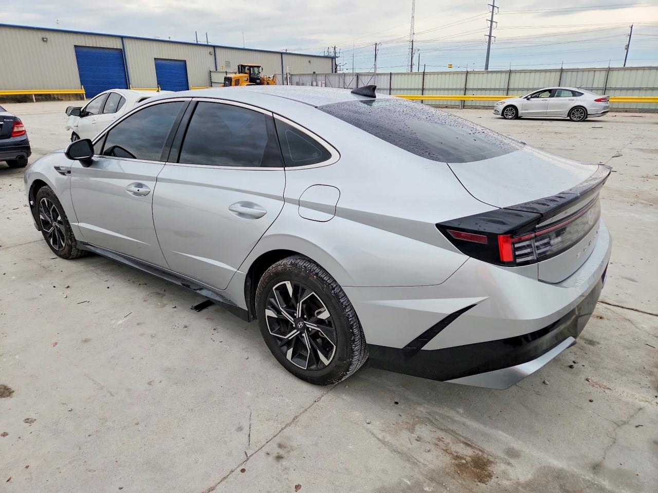 2025 HYUNDAI SONATA SEL — снимка 2
