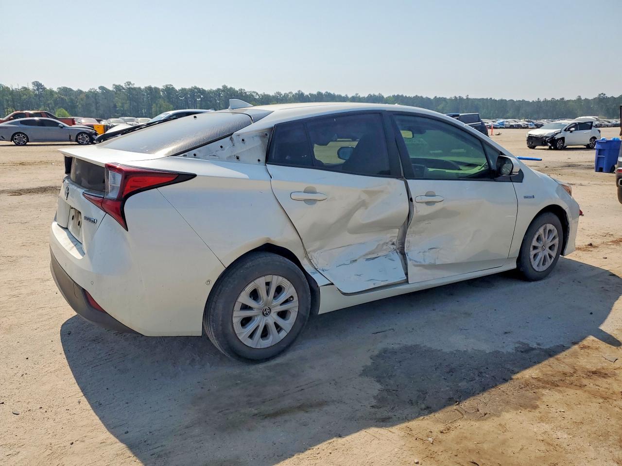 2019 TOYOTA PRIUS LE — снимка 3