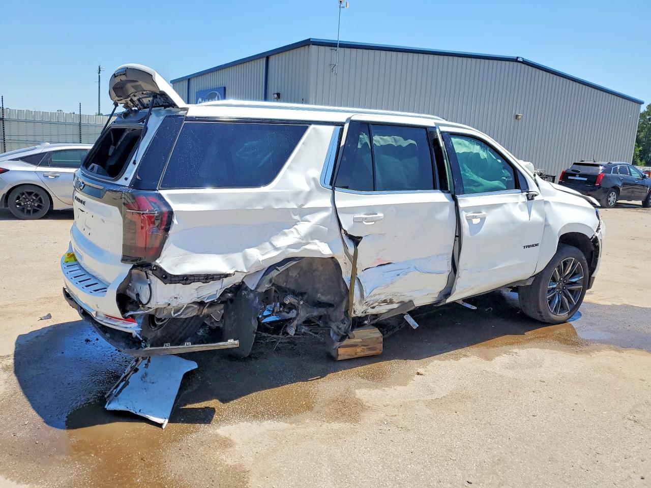 2026 CHEVROLET TAHOE C1500 LS — снимка 3