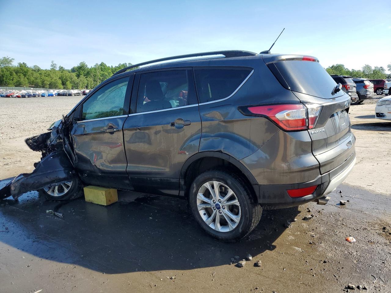 2018 FORD ESCAPE SE — снимка 2