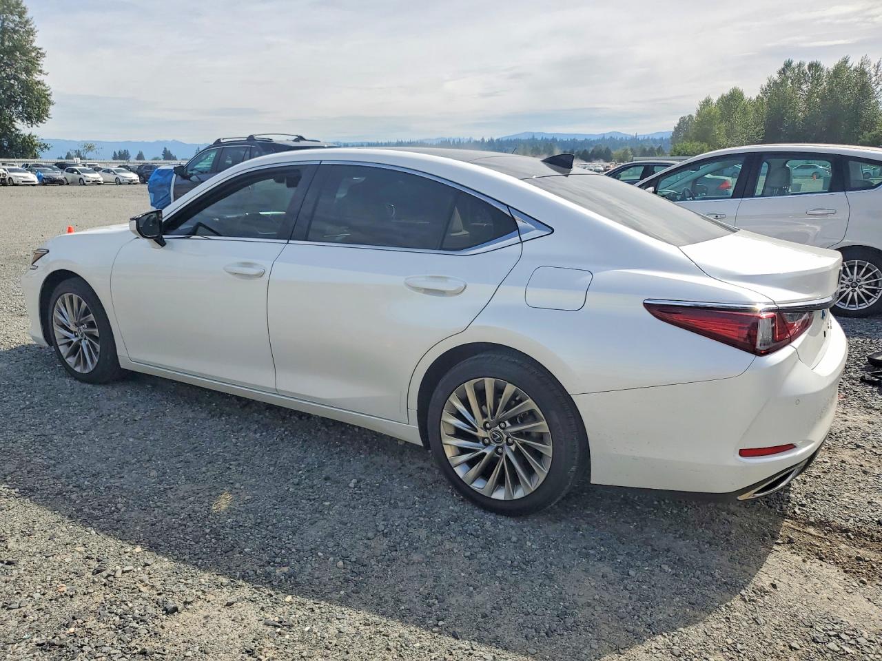 2019 LEXUS ES 350 — снимка 2