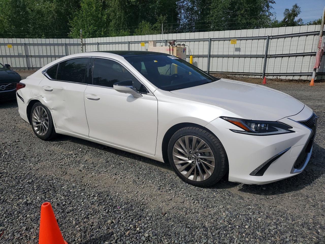 2019 LEXUS ES 350 — снимка 4