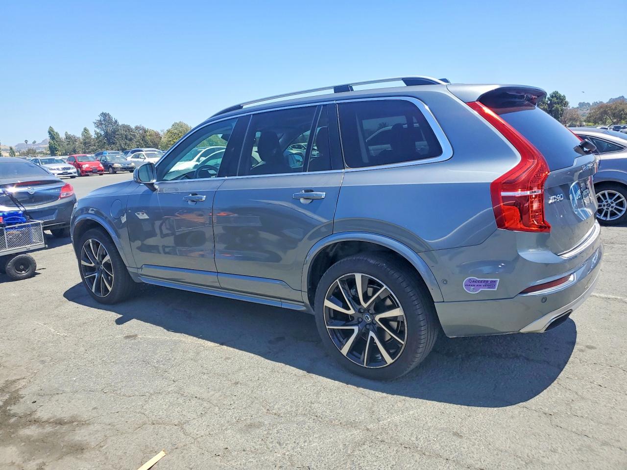 2019 VOLVO XC90 T8 MOMENTUM — снимка 2