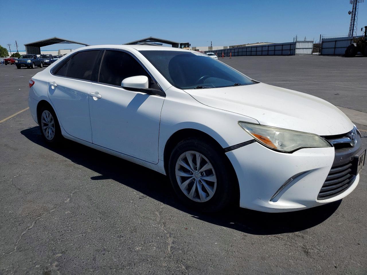 2016 TOYOTA CAMRY LE — снимка 4